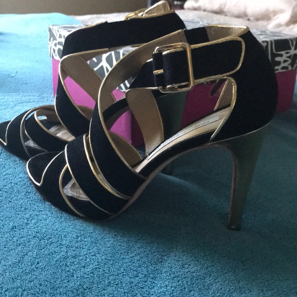 DVF Jodi - Picture 2 of 2